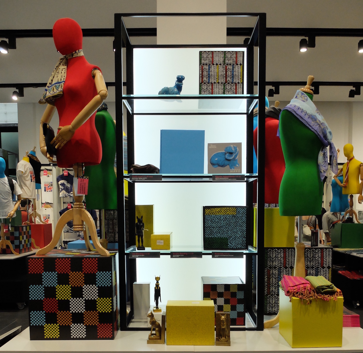 British Museum. Textile Room - Pop-Up Shop (2014)