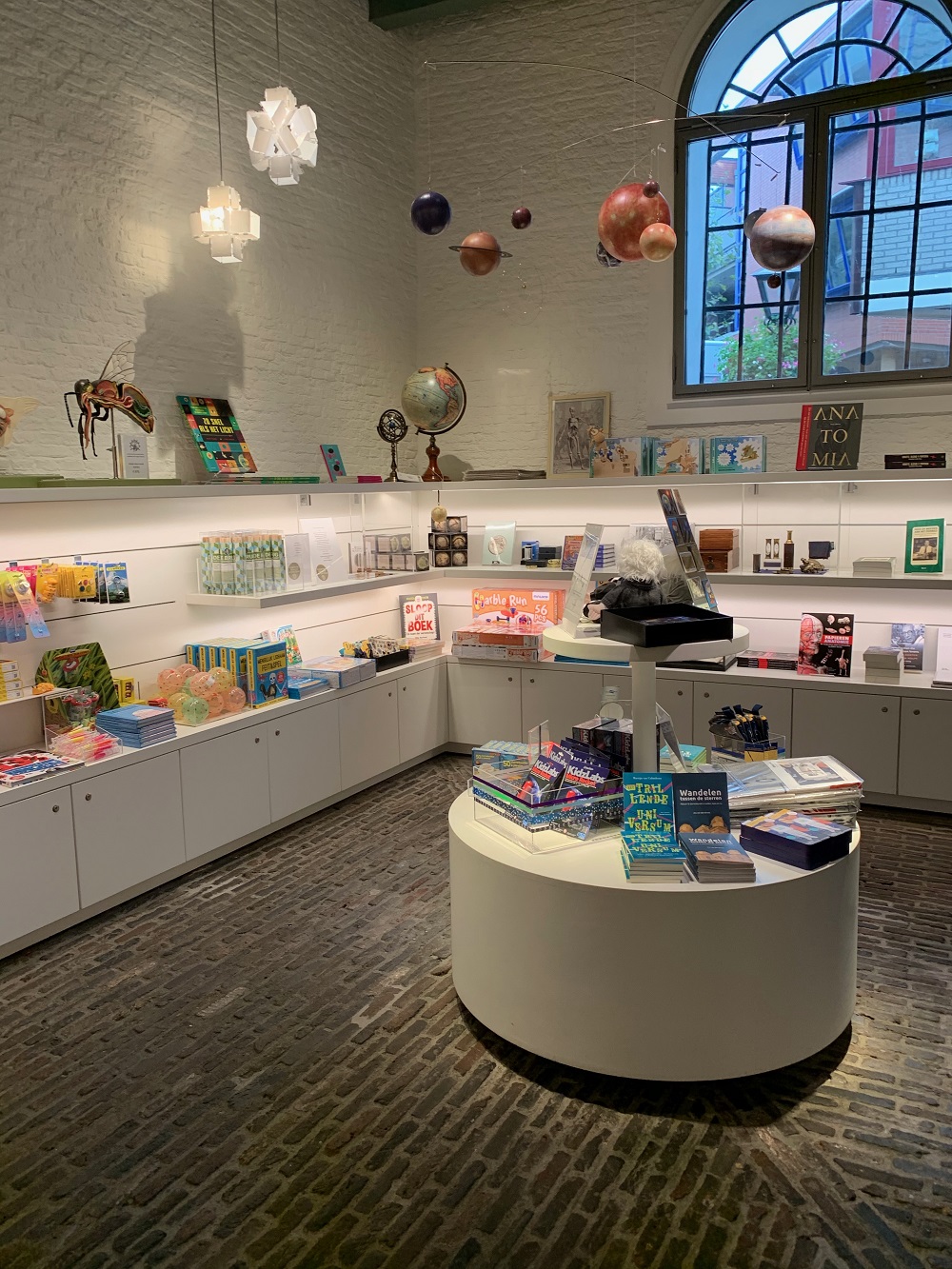 Eusebiuskerk Arnhem business case en concept museumwinkel - balie