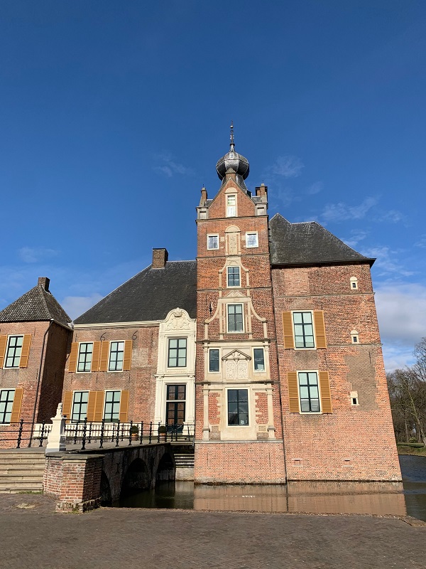 Kasteel Cannenburch museumwinkel